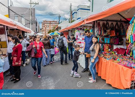 mercado de las pulgas usaquen horario